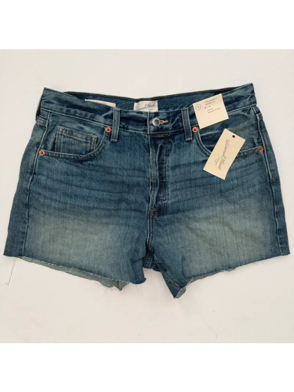 Universal Thread Women’s Baggy Jean Shorts Size 8